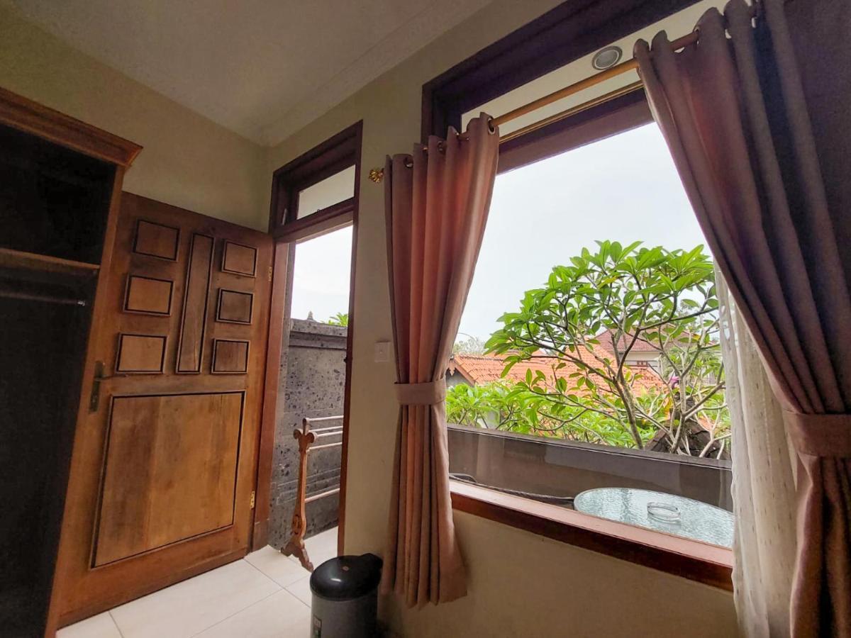 Satya House Ubud Esterno foto