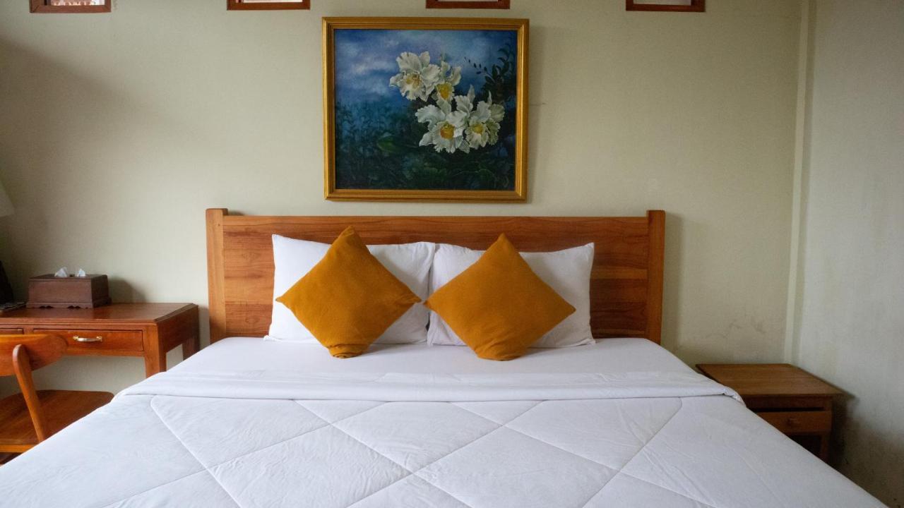 Satya House Ubud Esterno foto