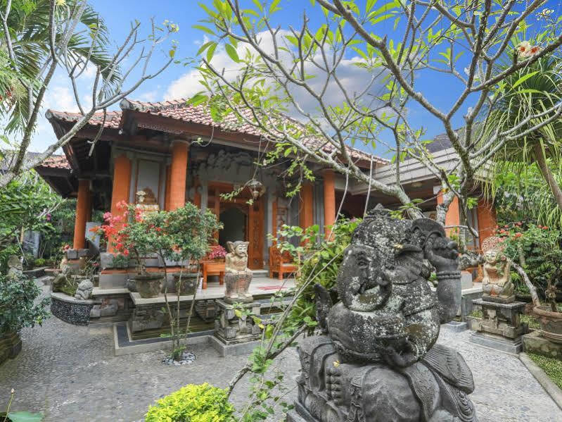 Satya House Ubud Esterno foto