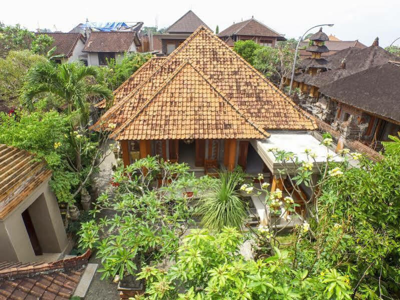 Satya House Ubud Esterno foto