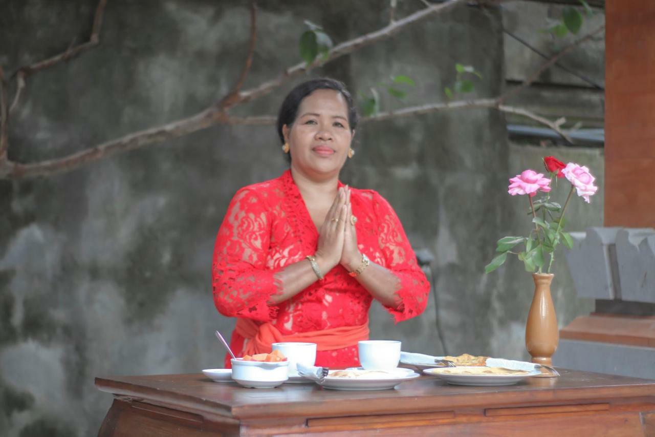 Satya House Ubud Esterno foto